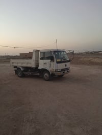 نيسان نفخ البيع اني مكلف بل نشر هاذه رقم صاحب السياره 07808494100 0771...