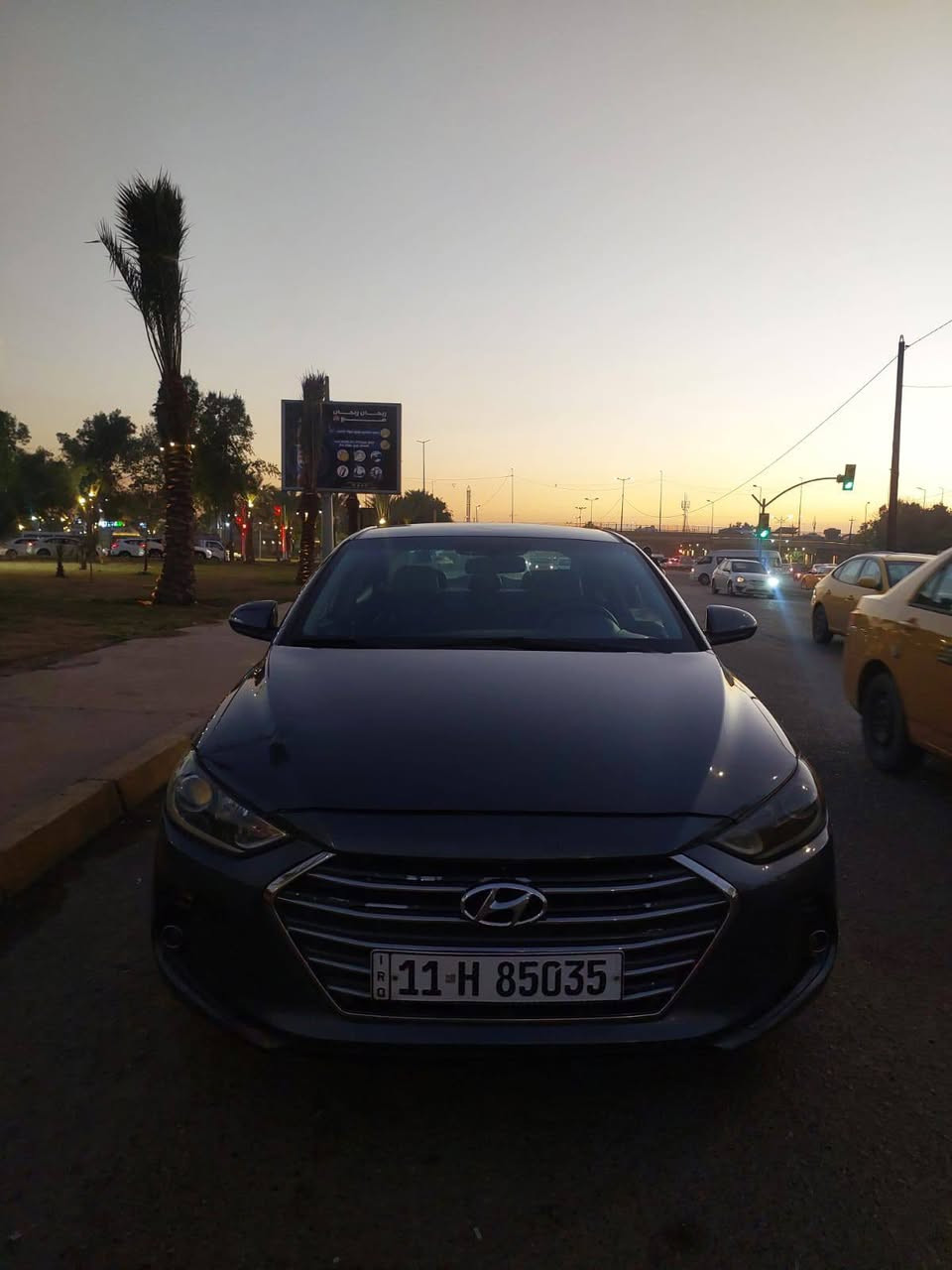 سلام عليكم الانترا 2018  خليجي بغداد بسمي كير مكينة جدد  تخم تاير صدر امامي وخلفي جديد وشاشة تحكمات استيرن  السياره فول ما عده الفتحه  داخل اسود كشنات جلد تنتة لايلون اشاير مري جام شفط حادثها بيهه طخة بسيطة صفحت الايمن خشم الاجاملق والرش بيند وجاملق بيهه قطتعين بدون دواخل اخوان السيارة ماشية 87 سنويه لل 30 بسمي شخصين السياره بل عافيه الي ياخذهه والسياره احلى من الصور واني مستعجل عل بيعتهه    السعر 114 وبيهه مجال ابشي بسيط العنوان.  بغداد شهداء البياع الشراي يتصل  الرقم  ***********
