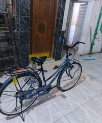 ورحمه الله وبركاته باسكل ياباني البيع  ما بيه شي  السعر 150 بيها مجال ...