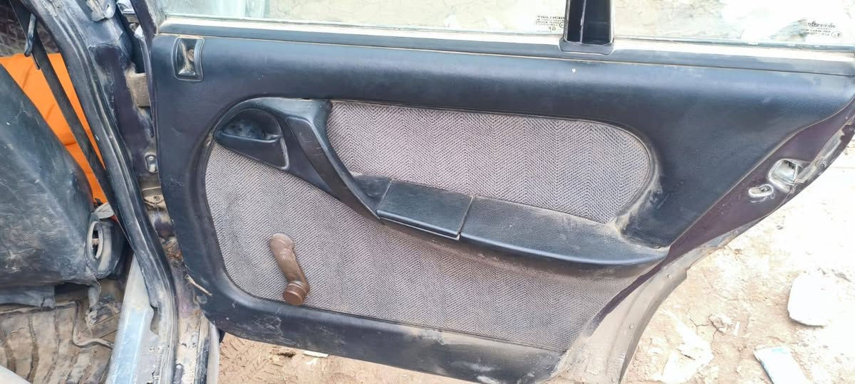 اوبل اوميكه سعر 15 ورقه وبيها مجال الطيبين وتحويل مباشر تخم تاير جديد حداديه وكير و مكينه كله جديد 
رقم الهاتف  // مكلف بل نشر   //   ***********
