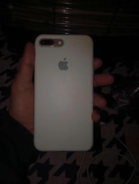 ‏للبيع ‏نظيف مبدل ‏بطارية 100 ‏السعر110 07502024715￼