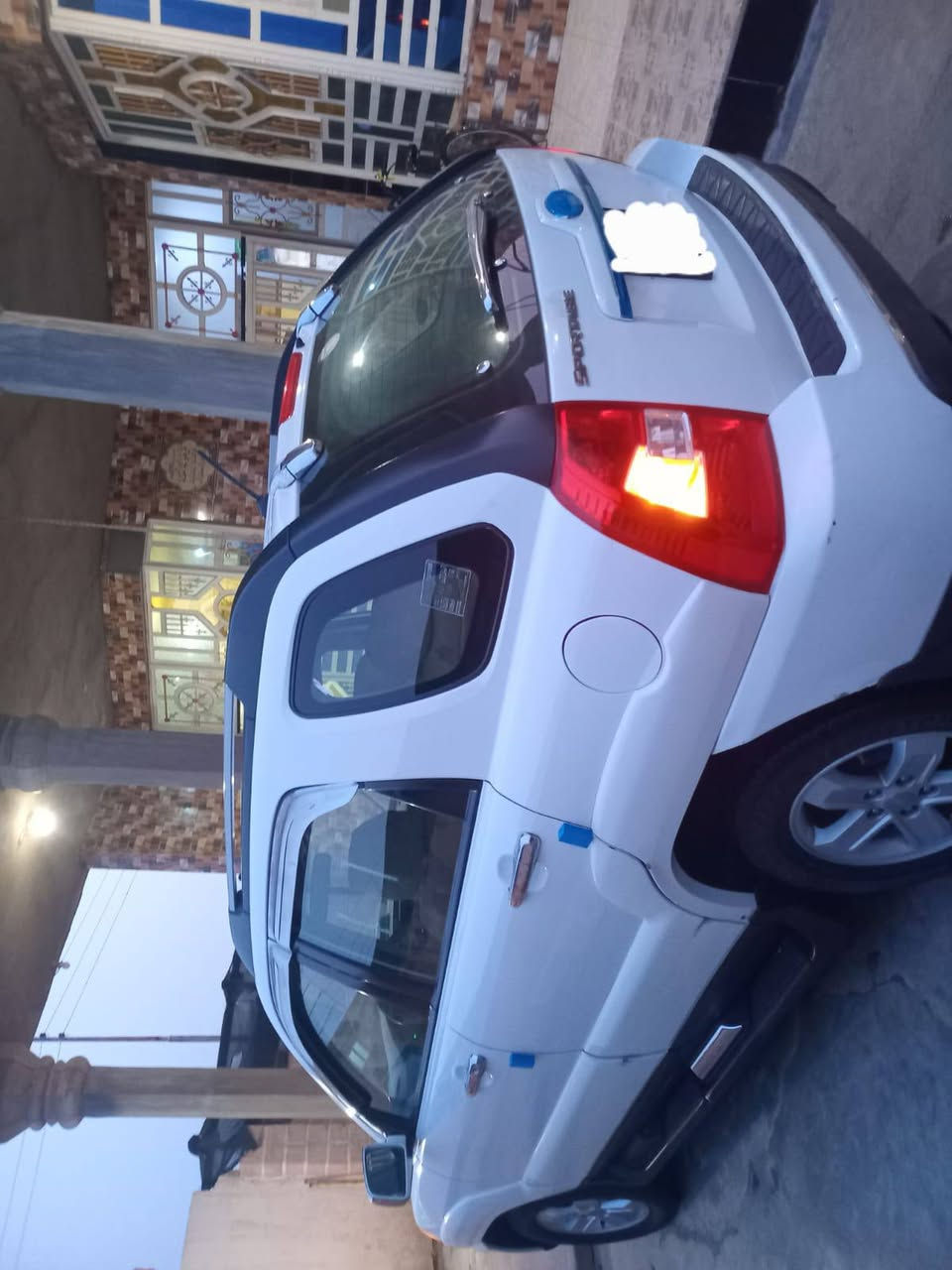 السلام عليكم
للبيع سبورتج 
موديل 2009
مكفوله كفاله عامه مال جناي 
السياره كير ومحرك مكفولات 
صدر امامي خلفي جديد 
تتفئه وتبريد شغال 
مدوشمه ارضيه وكشنات جلد 
رقم وسنويه جديد بسمي بغداد 
مسويلها ادامه عامه تخم تاير باتري جديد 
وانشالله مذب عليها ربع 
شاشه وكامره 
السياره للجناي  ولي دور نضيف 
السعر 130 وبيها مجال للشراي ومايتعب والله يدلل 
العنوان بغداد 
الاستفسار *********** اتصال واتساب فقط
