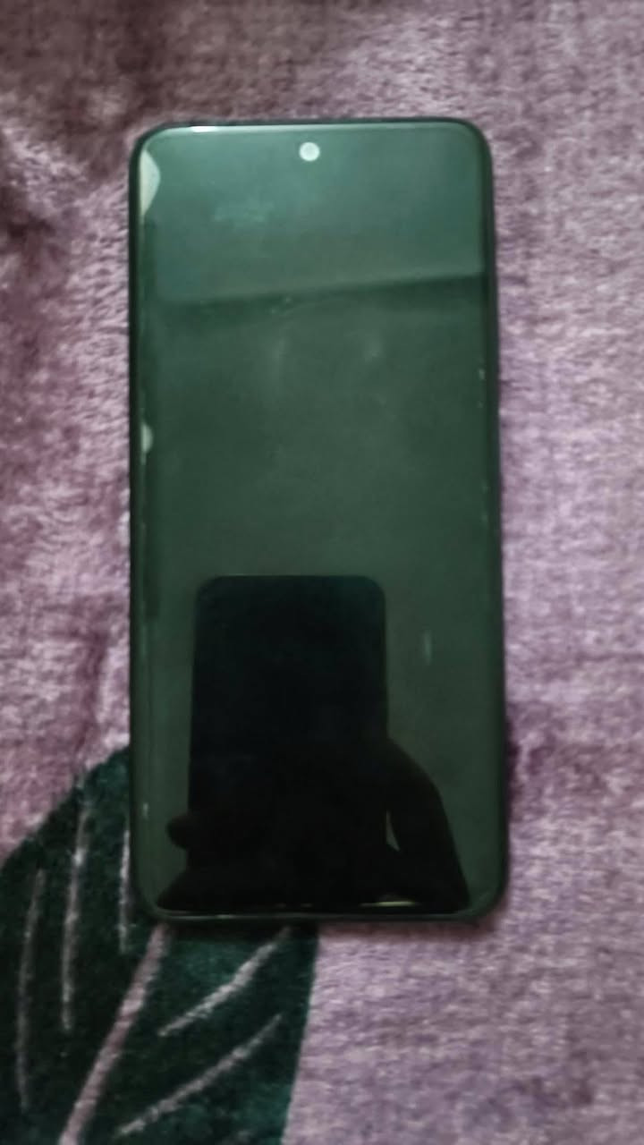 السلام عليكم 
جهاز Poco M5s للبيع 
ذاكره 256 و يدعم 60فريم ببجي 
بطارية 5000
وياه شاحنه اصليه وكفر 
سعره 120 وبي مجال 
مكان قضاء الشطره


**إذا كنت صاحب هذا الإعلان وتريد حذفه لأي سبب، رجاءا أرسل رسالة إلى الدعم الفني**