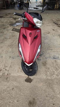اكزز حديث بيه نواقص مكاني بغداد الشعب مستعجل على البيعه للضروف  077096...
