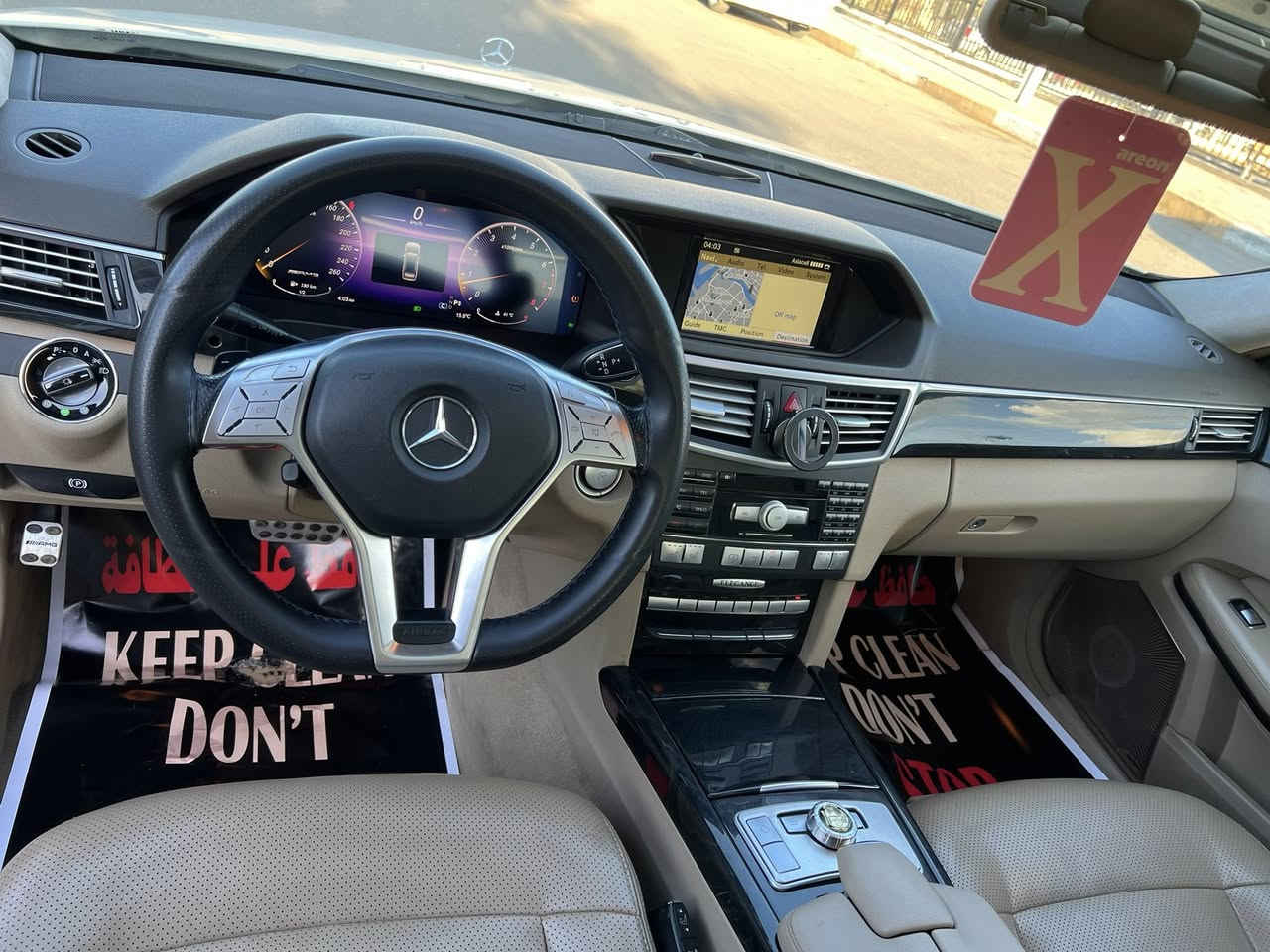 السلام عليكم للبيع فقط 212
موديل 210 بأسمي 
وارد خليجي وفول 1/1 قطعتين تبديل ابلاد او مكانين صبغ جدآ بصيط السعر 175
ماشيه 130 حقيقي العده والكتلوكات موجوده

***********    العنوان الكراده غير متواجد عل فيس
