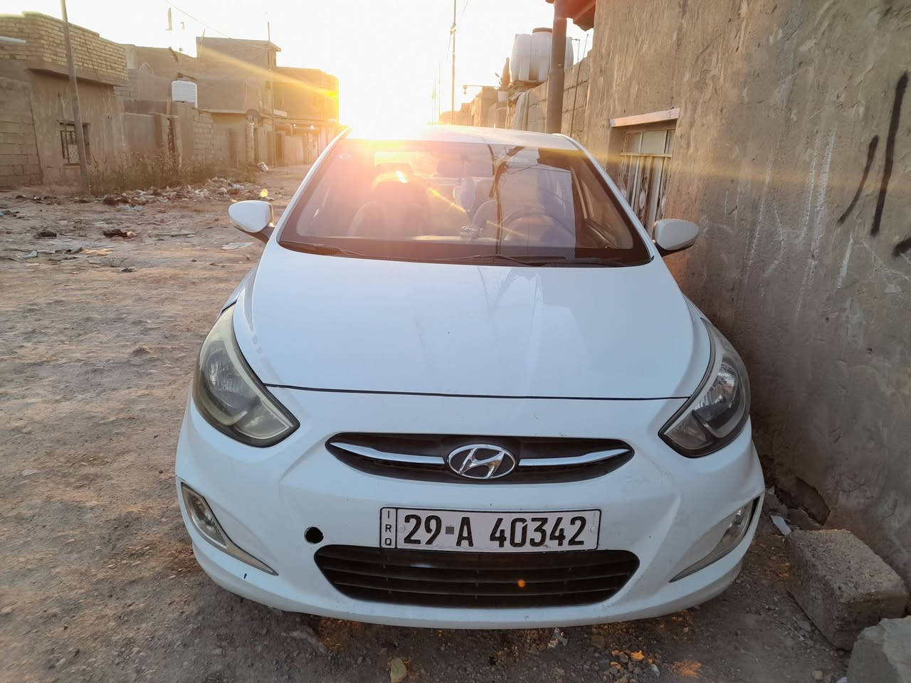 اكسنت 2017 خليجي السياره حلوه وكاعده بيه صبغ صفحه شخط دراجه بدون بارد صبغ فقط ( خليجي كويتي ) حتى الدوسه والتكم والاحوض سليمه بدون كلشي تجي تفحص و تشوف مكاني كوت مركز المدينه السعر 108 وبيها مجال
الرقم *********** 
الخاص مقفول
