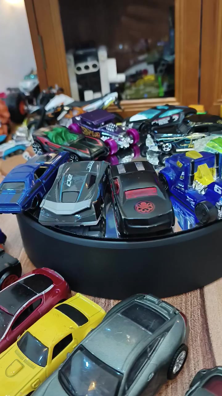 السلام عليكم ✋
من رخصة الإدمان 🗣️
سيارات🚘🛻🚖  شلعة ب ٦٠ الف
توصيل موجود 
والتوصل على الخاص متواجد


**إذا كنت صاحب هذا الإعلان وتريد حذفه لأي سبب، رجاءا أرسل رسالة إلى الدعم الفني**