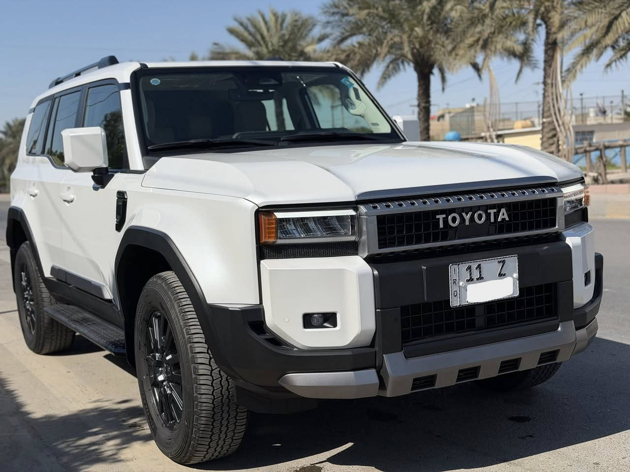 برادو 2025  فئه (R3) فوول ١/١
ضمان شركه ساز ٤ سنوات
رقم بغداد باسمي 
ماشيه ١٢  الف كليو زيروووو
***********
فتحه سقف (سلايد) 
جنطه كهرباء 
رادار امامي خلفي 
تحديد مسار 
كشنات تدفئه تبريد 
كشن كهربائي 
هوك خلفي
توقف ذاتي 
سايد بريك دكمه واتوهولد
حساس امامي خلفي 
10 ايرباك 
ومكفوله من كلشي صبغ بارد شخط رصعه جديده جدا جدا جدا بعدها زيرو 
السعر 505 وبيها مجال
مكاني شارع فلسطين 
***********
