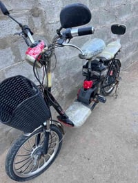 باسكل شحن للبيع السعر ١٢٥ الف وبطاريات نظيفه الإتصال على هذا الرقم 078...