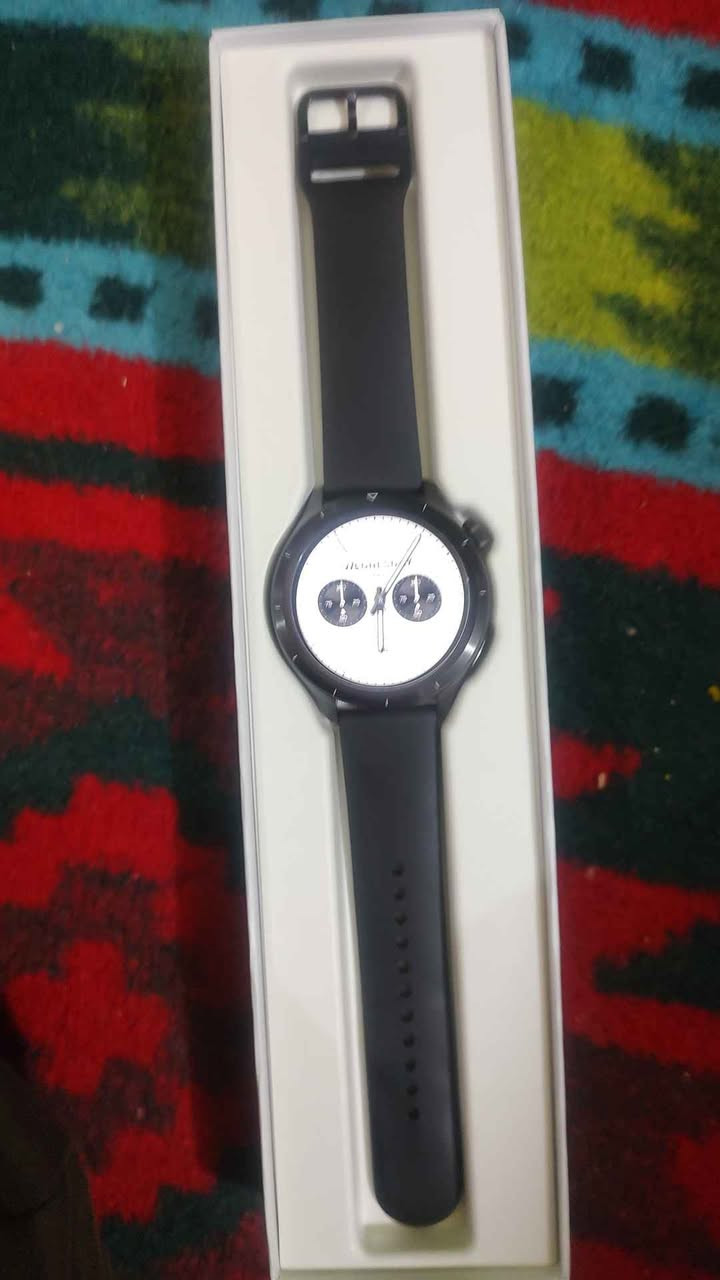 ساعة ذكية سمارت شاومي s4 مستخدم أخو الجديد مواصفات معروفة فقط ادخل اليوتيوب وابحث xaumi watch s4 السعر 150 الف بيها مجال حمزة, القادسية


**إذا كنت صاحب هذا الإعلان وتريد حذفه لأي سبب، رجاءا أرسل رسالة إلى الدعم الفني**