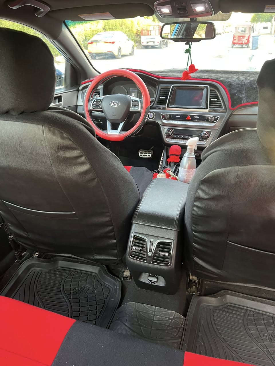 سياره سوناتا اللبيع
موديل 2019 فول مواصفات
ايرباك ما بي شي
بس سايدي بريك دواسه بل رجل سعر سياره 140 بيه مجال
تحويل ثاني يوم سياره
كير مكينه نضيفات
ضربته مبينه بل سونار صندوك بس
صدر سياره جديد
لون سياره ازرق
رقم سياره بغداد
عنوان مدينه صدر
***********
