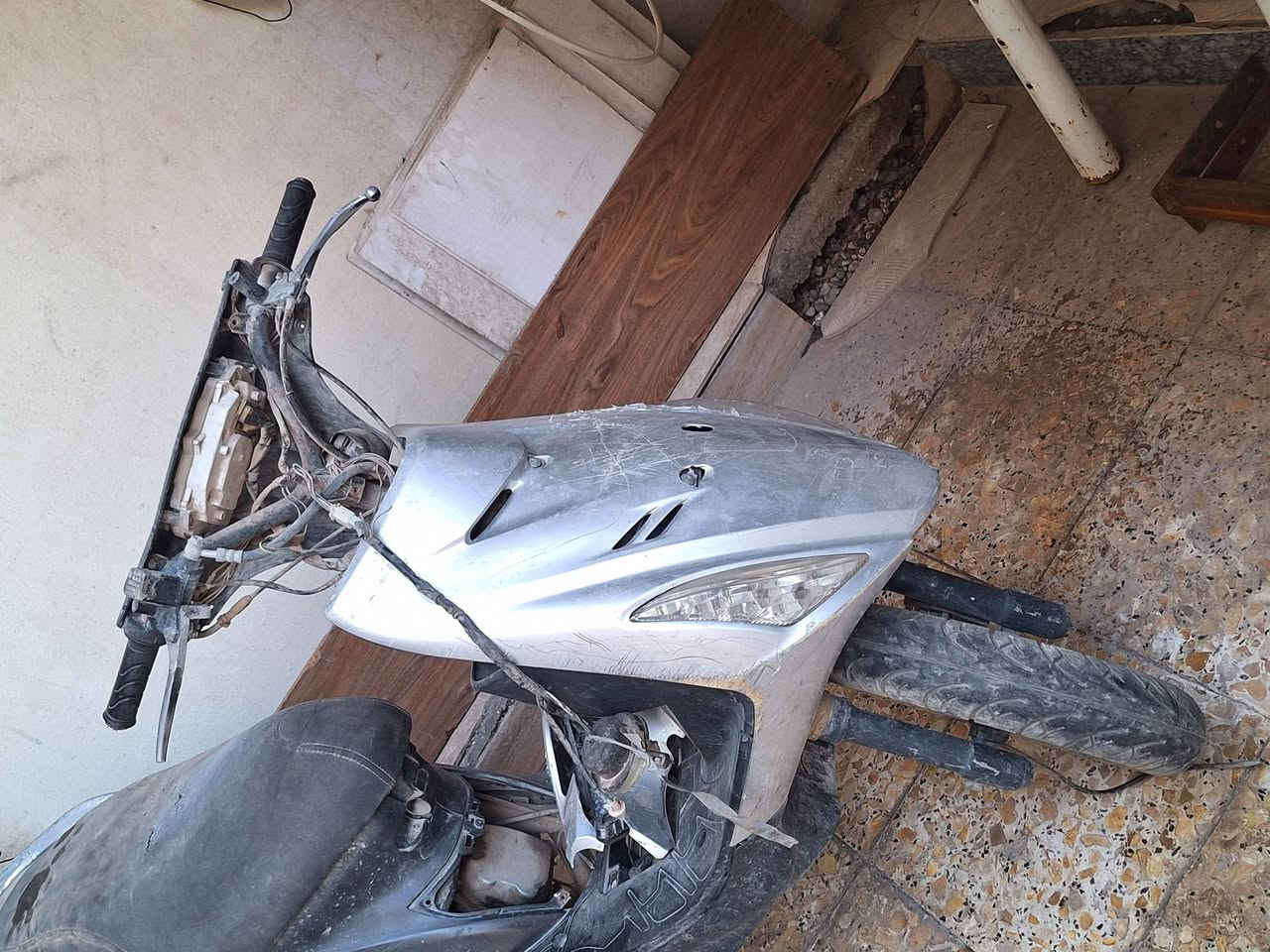 للبيع كوم حديد قفلها 50 نهايتها
مكاني بغداد الدورة ابو دشير 
***********
