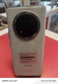 هونر X9C ضرر بالزاويه من الشاشه موضح بالصوره  شغال بالكامل  سعر   ٢٠٠ ...