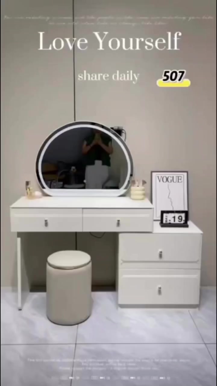 ميز مرايه 

السعر 195 الف

الثاني عرض100سم 
ملحق ملحق عرض80سم
ارتفاع143


**إذا كنت صاحب هذا الإعلان وتريد حذفه لأي سبب، رجاءا أرسل رسالة إلى الدعم الفني**