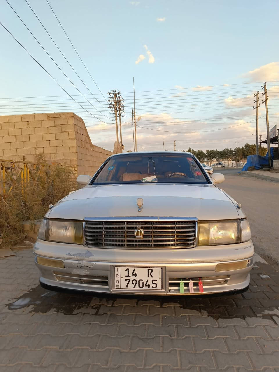 السلام عليكم بطه منفصل رقم بصره دولي انكليزي سنويه لل2030 سياره مكفوله من الكص والنقل والصوليات والضربه القويه.مكينه ثنين ونص مكينه وكير جدد كهربائيات كلها شغاله تخم تاير جديد حداديه جديده السعر 52 وبيها مجال لجناي مكاني بصره قضاء المدينه ‏‪***********‬‏ مكلف بنشر
