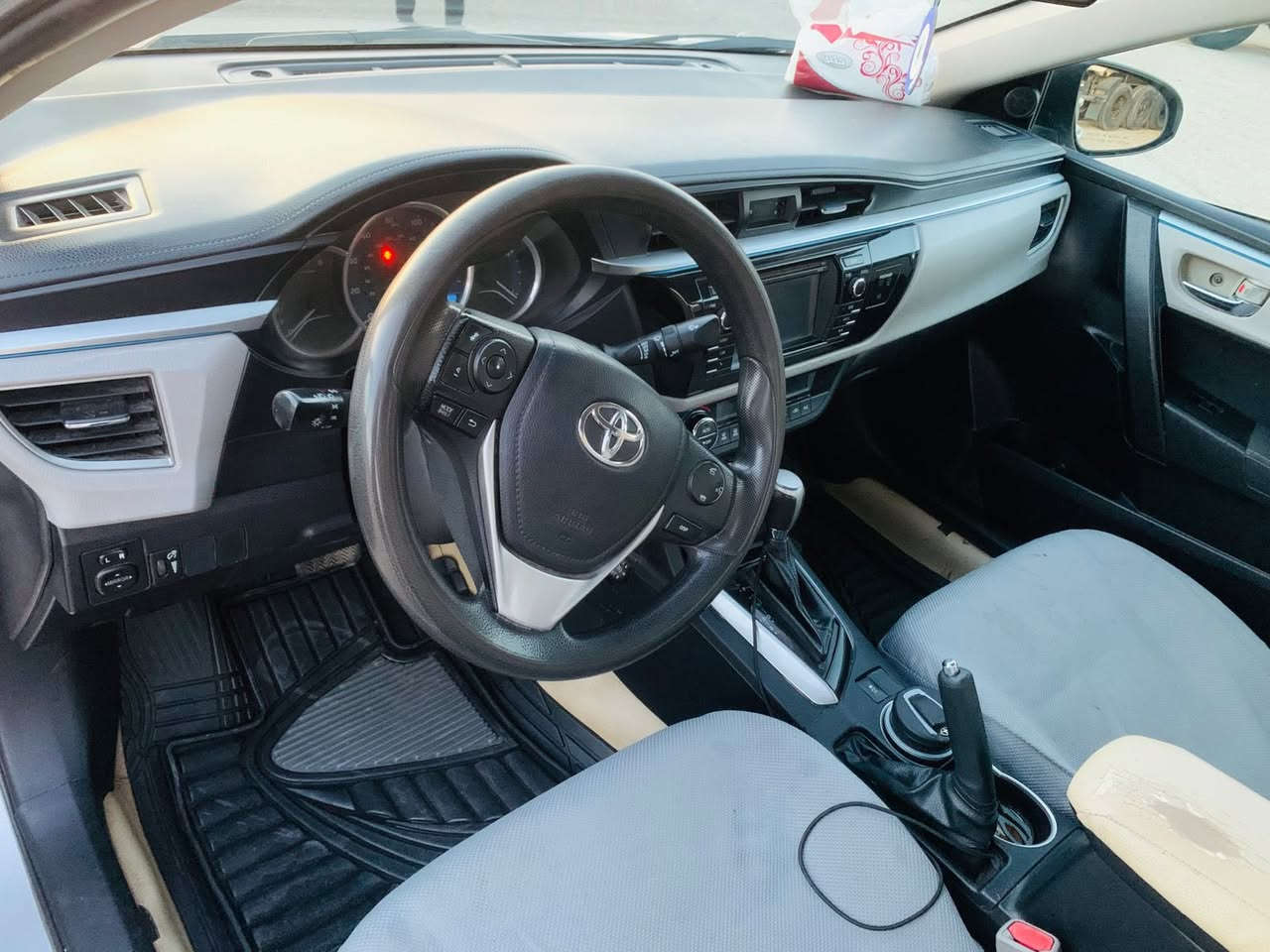 كورلا 16 كفاله من الصبغ وكفاله كير ومكينه مكينتها 1800فقط بنيد مبدل وبارد بيها ماشيه 100الف ميل رقمها مشروع وطني السنويه لل 2028 عنوان الكوت السعر 125وبيها مجال للستفسار ***********
