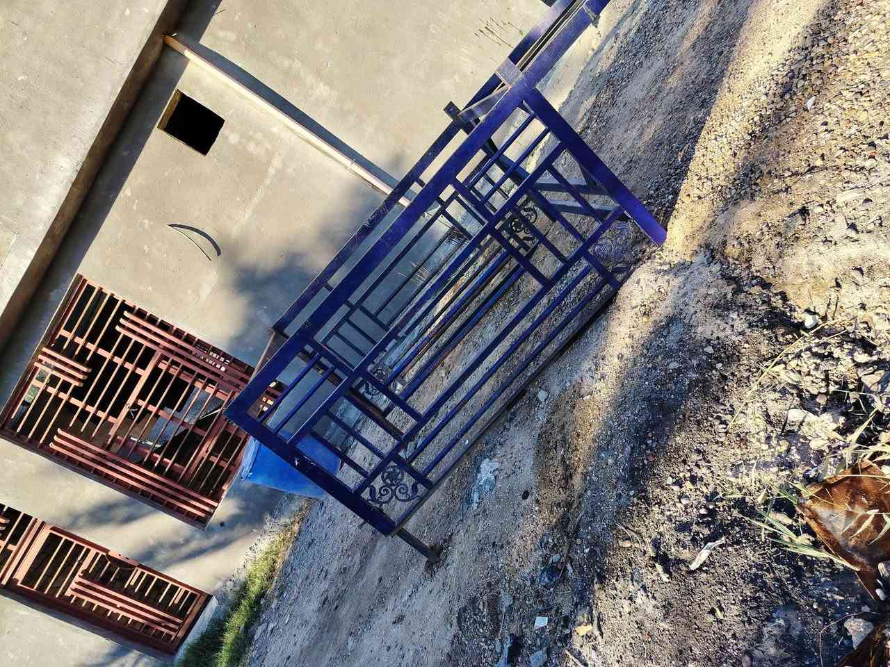 محجر كيا دبل قماره 6 جنكال نضيف  السعر 200 العنوان بابل
***********
