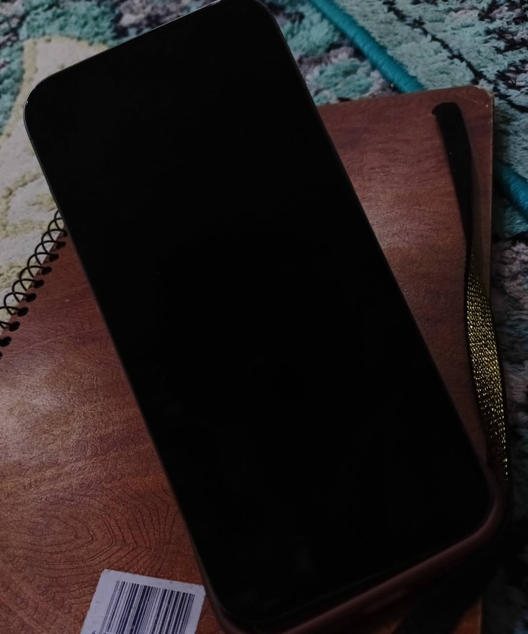 السلام عليكم
ايفون 15 برو ماكس شرق اوسط شريحتين للبيع 
نضافه 95 جهاز نضيف كلش بطاريه 86 بلادي
ذاكره 256 جهاز على وضع الشركه لا مفتوح ولا ملعوب بيه
بس بيه صدفه بلشاشه صغيره كلش ما مبينه مصورها 
مكان ناصريه مركز 
سعر 1000 وبيه مجال


**إذا كنت صاحب هذا الإعلان وتريد حذفه لأي سبب، رجاءا أرسل رسالة إلى الدعم الفني**