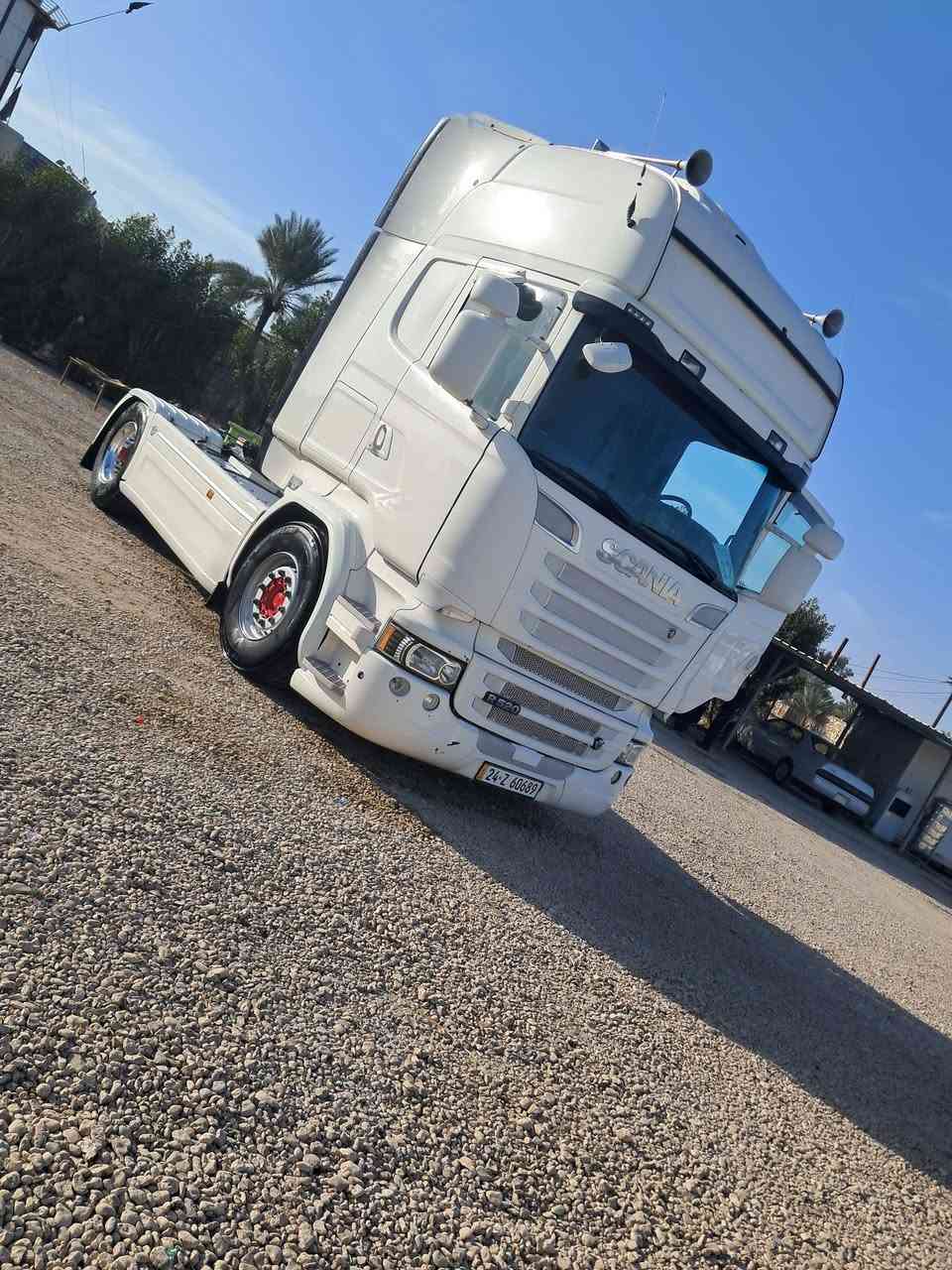 السلام عليكم سكانيا 2018 لبيع
فول الموصفات مكينه R520 كير وتماتيك عرجه ثلاجه سبلد خزن  ويل كب سبايدر بلادي رقم دهوك تحويل مباشر ثاني يوم رقم الهاتف ***********
***********
