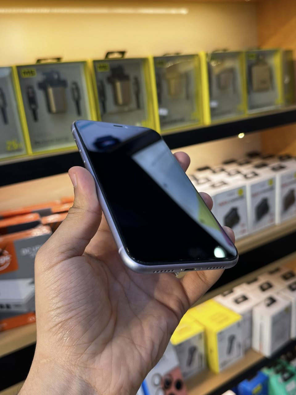 ايفون 11 عادي ذاكره 128
بطاريه 78 بلاديه ميصرف شحن 
نضيف جدا جدا 
فيس ايدي عطلان 
مستبدل شاشة تفصيخ 
تفحص وين ميعجبك 
مكاني نجف


**إذا كنت صاحب هذا الإعلان وتريد حذفه لأي سبب، رجاءا أرسل رسالة إلى الدعم الفني**