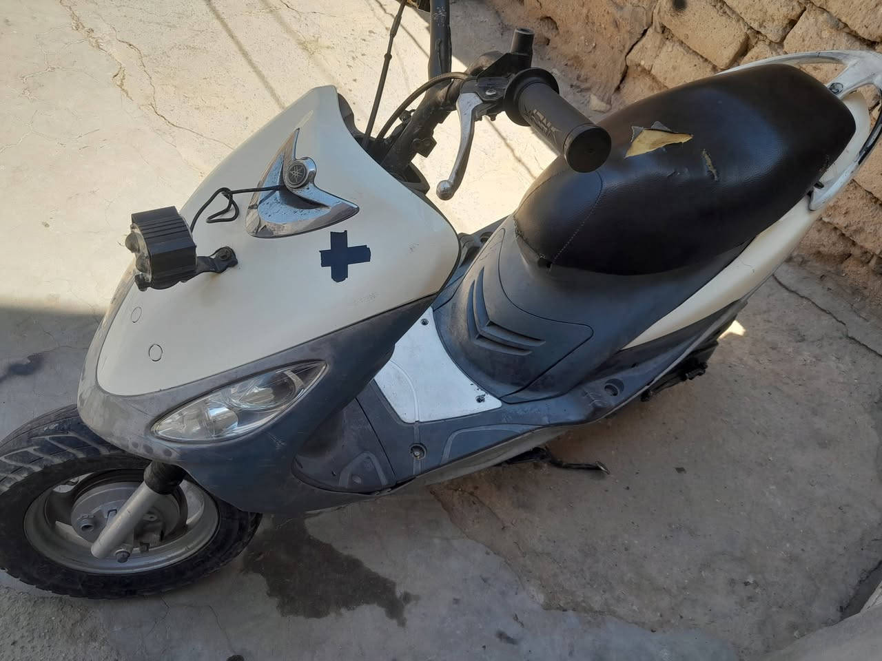 سلام عليكم دراجه ماكس قجمه محرك ناعم سلف هندر تواير جدد ضفيره جديده سعر 350 وبيها مجال حك الجيه متواجد شريحه واتساب فقط ***********
