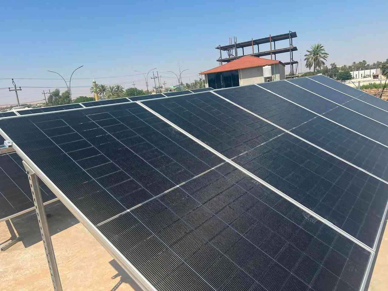 بۆ هاووڵاتیانی خۆشەویستی شاري گەرمیان
لەسەر داواکاری زۆر و بەردەوامی ئێوەی ئازیز، بڕیارمان دا بە درێژکردنەوەی ئۆفەری قیستی (١٠ ئەمپێری ڕۆژ و ٥ ئەمپێری شەو).
ماوەی ئۆفەر: تەنها بۆ ٢ هەفتە (لە ڕێکەوتی بڵاوکردنەوەی ئەم پۆستەوە).
دەرفەتەکە لەدەست مەدەن و سەردانمان بکەن
***********
***********
***********
🏢تەلاری سایە پاڵاس
