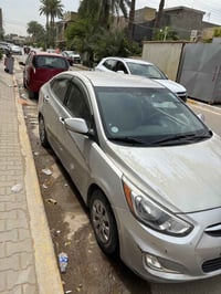 هونداي أكسنت 2016  وأرد امريكي بدون ايرباك ورقم  الشاصي KMHCT4AE7GU041...