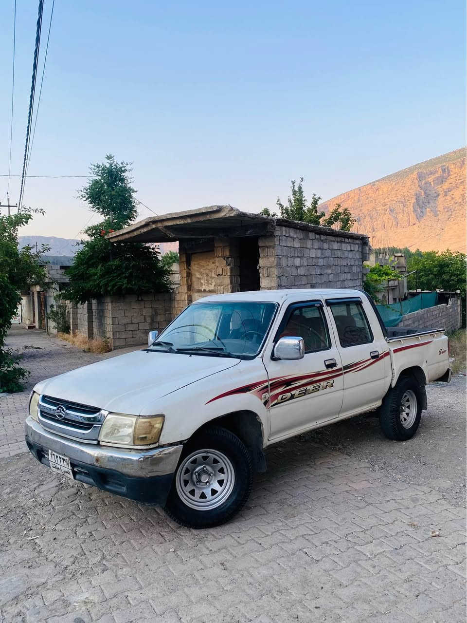 پیكاب دێر مەكینە بەخ  
گێرومەكینەو اكسلی بەشەرت
بێ دەحمو لێدراو
یەك دینار مەسرەفی نیە 
منفیست اسلی بەشرت
٣١ مجال
*********** واتساپ أربيل, العراق
