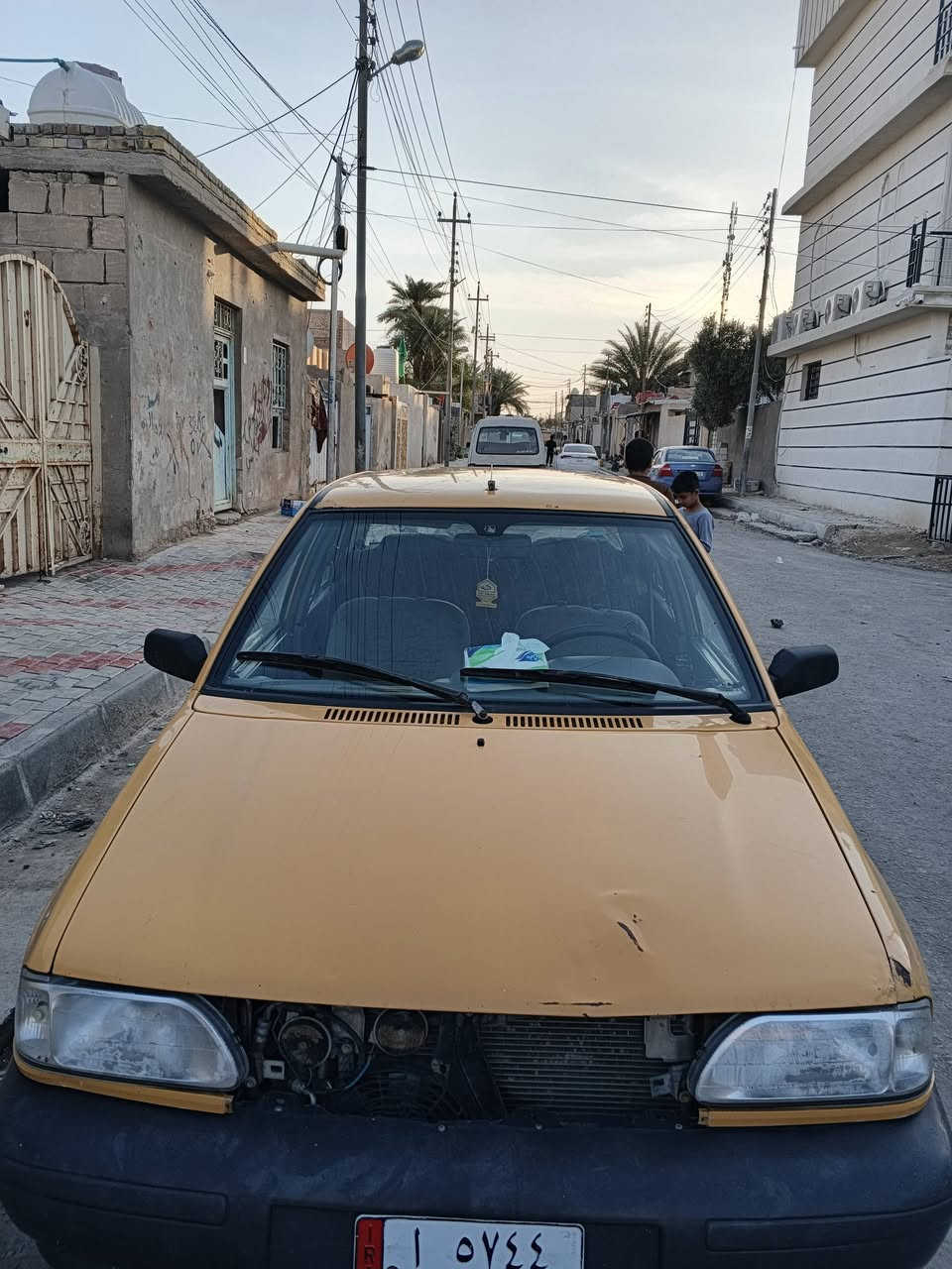 سلام عليكم سايبه2015للبيع
رقم الماني سنويه هاي السنه صاقطه 

المكينه بيه خيط بخار 

حادث مابيه السياره بيه طخه بسيطه 

واحد من الشواصي معمر وصوره موجوده مالته 
سعر 27وبيه مجال بسيط 

للتواصل ***********
