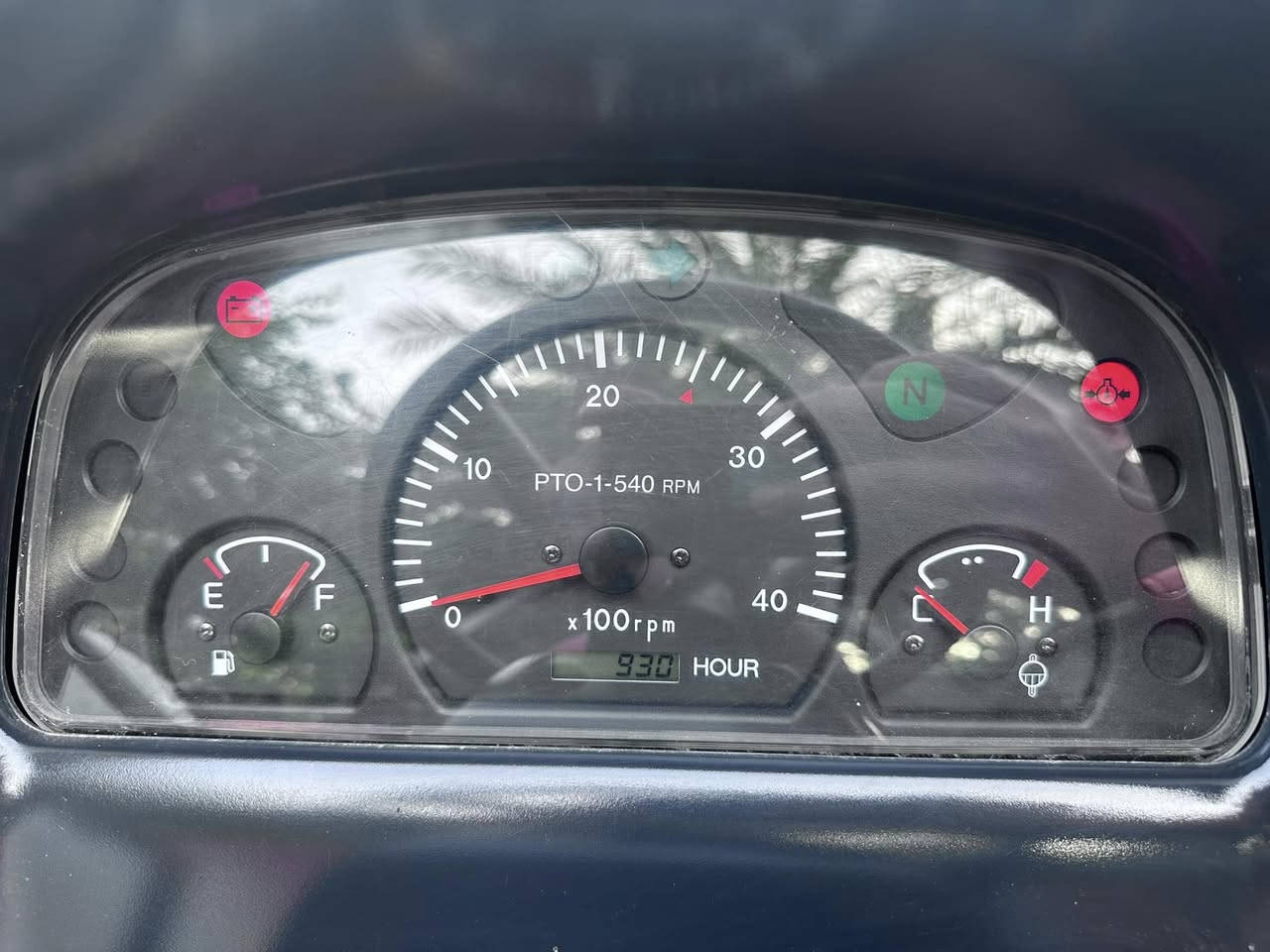 مكينه كيوتي للبيع 
ماشيه 930ساعه
مكينه مكفوله 
للستفسار الاتصال
***********
