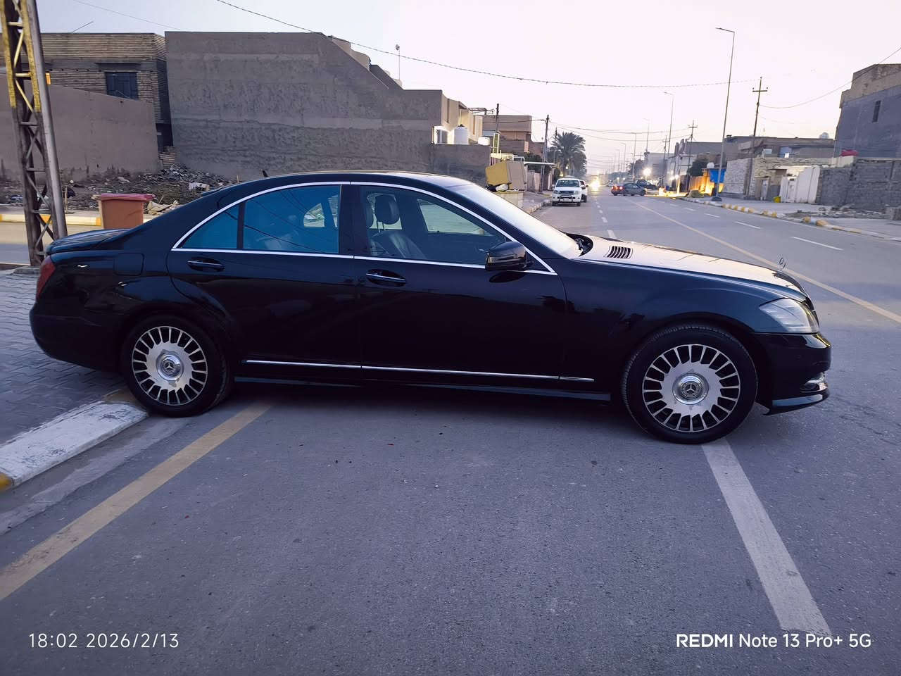 سلام عليكم ورحمه الله وبركاته
موديل 2009
مارسدس 350S
فول مواصفات السيارة جديدة ماشية 170 رقم بغداد تحويل مباشر السعر 169 وبيها مجال هاتف *********** السونار مرفق مع الصور بدون مراوس بيع فقط
