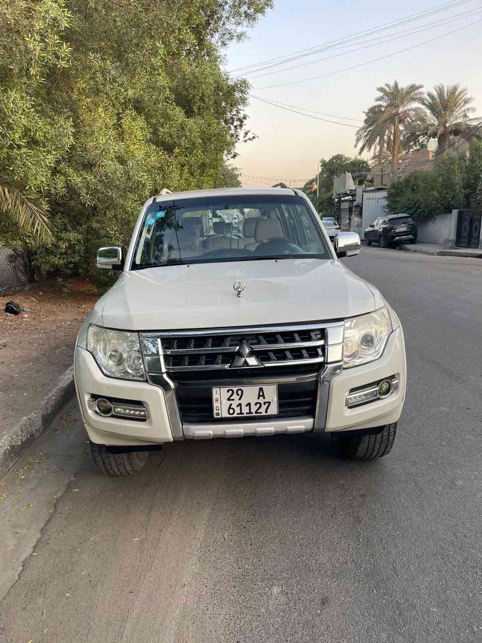 باجيرو ٢٠١٧ جاهزة بدون نقص ماشيه ١١٥ رقم واسط انكليزي مشروع وطني بدون صبغ عدى دعاميات مكان بغداد المنصور
السعر ١٨٠  للبيع او المراوس با جارجر او اوباما الرقم ***********
