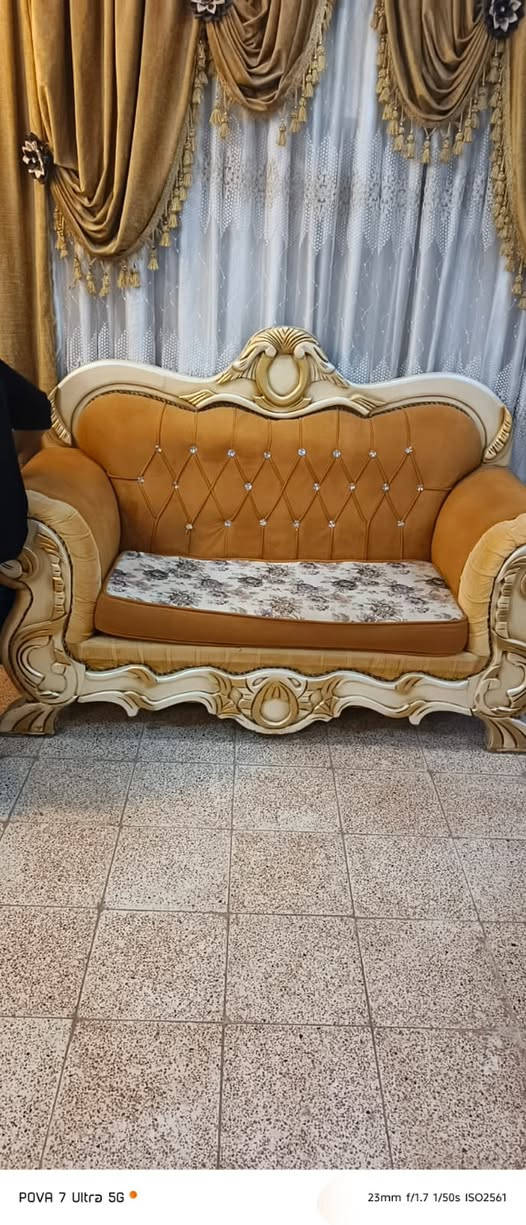 تخم للبيع نظيف بي ضرر بسيط سعر 400 وبي مجال


**إذا كنت صاحب هذا الإعلان وتريد حذفه لأي سبب، رجاءا أرسل رسالة إلى الدعم الفني**
