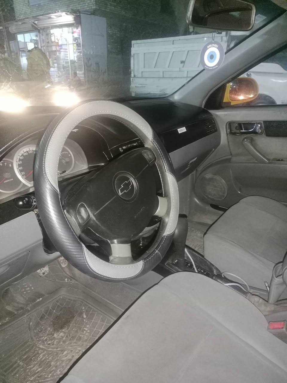 السلام عليكم اوبترا 2009 رقم ديالى انكليزي كير ومكينه كامري خير من الله وارد امريكي حادث جامغل خلفي  تحويل مباشر تخم تاير صدر جيد غرفه جديده مصبوغه عام مكاني بغداد   الاتصال على الرقم ***********
