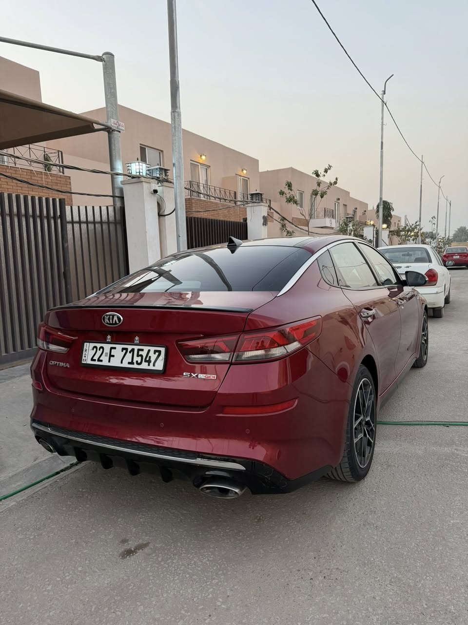 اوبتما 2020 SX فووول مواصفات        ماشيه/55 الف
حادثها/ فقط دعامية اماميه بدون قطرة صبغ وبدون اي ايرباك (تعتبر كليين) 
محرك 2000 تيربوو 

مواصفات Vip
بانوراما /كامره/ بصمه تشغيل/عدسات دواره/ لد دشبول وابواب بلادي/ حساسات شنو الي ابالك بيها فووول الفول 

السعرر /173 وبيهاا مجااال بسيط 
للاستفسار/***********
