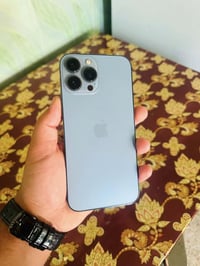 آيفون ١٣ برو ماكس • ٢٥٦ • بطارية ٩٦