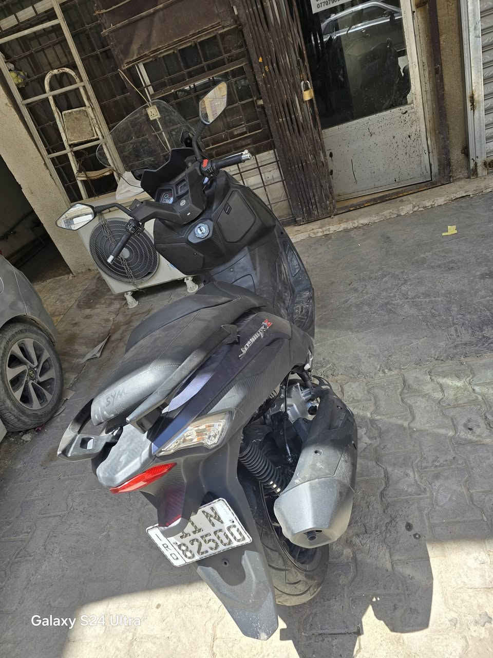 سيام جوي ماكس صنع تايوان محرك ٣٠٠ سيسي مال شركة عجلة الخليج الدراجة مكفولة من المحرك والكهربائيات بس بيهة طخات بسيطة بالكفر الامامي ماشية تقريبا ٦٠٠٠ شلعتهة ومعدلهة ممتازة للاستفسار واتس اب فقط *********** مكاني بغداد رقم انجليزي تحويل مباشر
