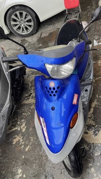 دراجة بيجي ياباني البيع  سعرها 250وبيه مجال 07707881184