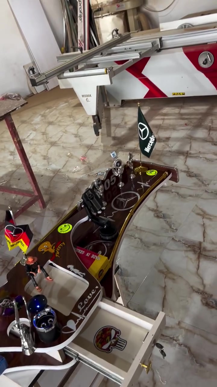 السلام عليكم من بيكم يرغب بشراء دشبول كافة السيارات أو جملة أو مفرد هذا رقم موبايل ***********📞📞📞***********
