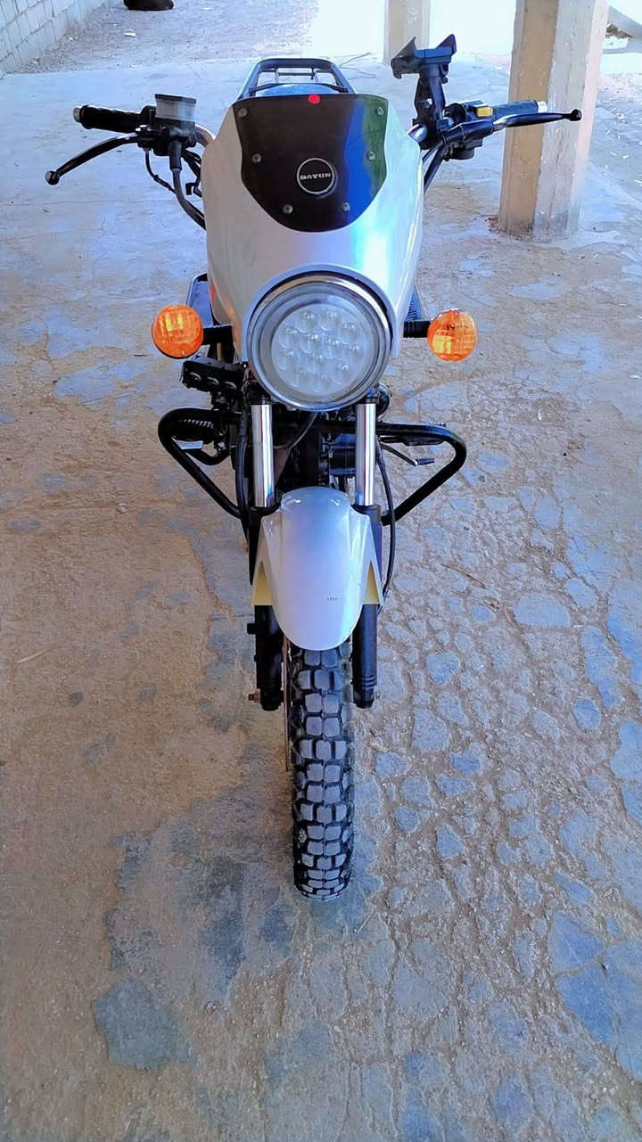 سلام عليكم درجه البيع ديون نفخ موديل 21 وراق صولي شرط الصولي محرك 200 كتابه حمراء  درجه جديده كلش حلوه رزانه فول مبيه اي نقص حلاء من الصوره كامله مكينه خرسئ مملعوب بيه ابد شرط الصولي كهربية توير جدد شرط علاء وضع الشركه تجي وتشوف بعينك السعر مليون 150 وبيه مجال الشراي نتصل وبيك خير ودلل ***********
