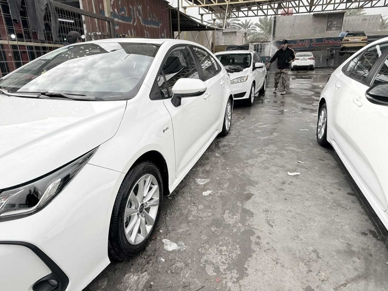 سلام عليكم 
كورولا. هابير 
مديل.2024
سيارة فول 1/1
ماشية 15الف 
موصفات معروفة 
كشنات كهربائي
انضمة قيادة 
اوتو هولد 
حساسات 
قيادة ذاتية 
فاتحة 
سيارة مكفولة 
رقم بغداد تحويل مباشر 
السعر 155 ورقة وبيهة مجال بسيط 
مكان سيارة بغداد حي نصر 
رقم الهاتف ***********
ابو علي
