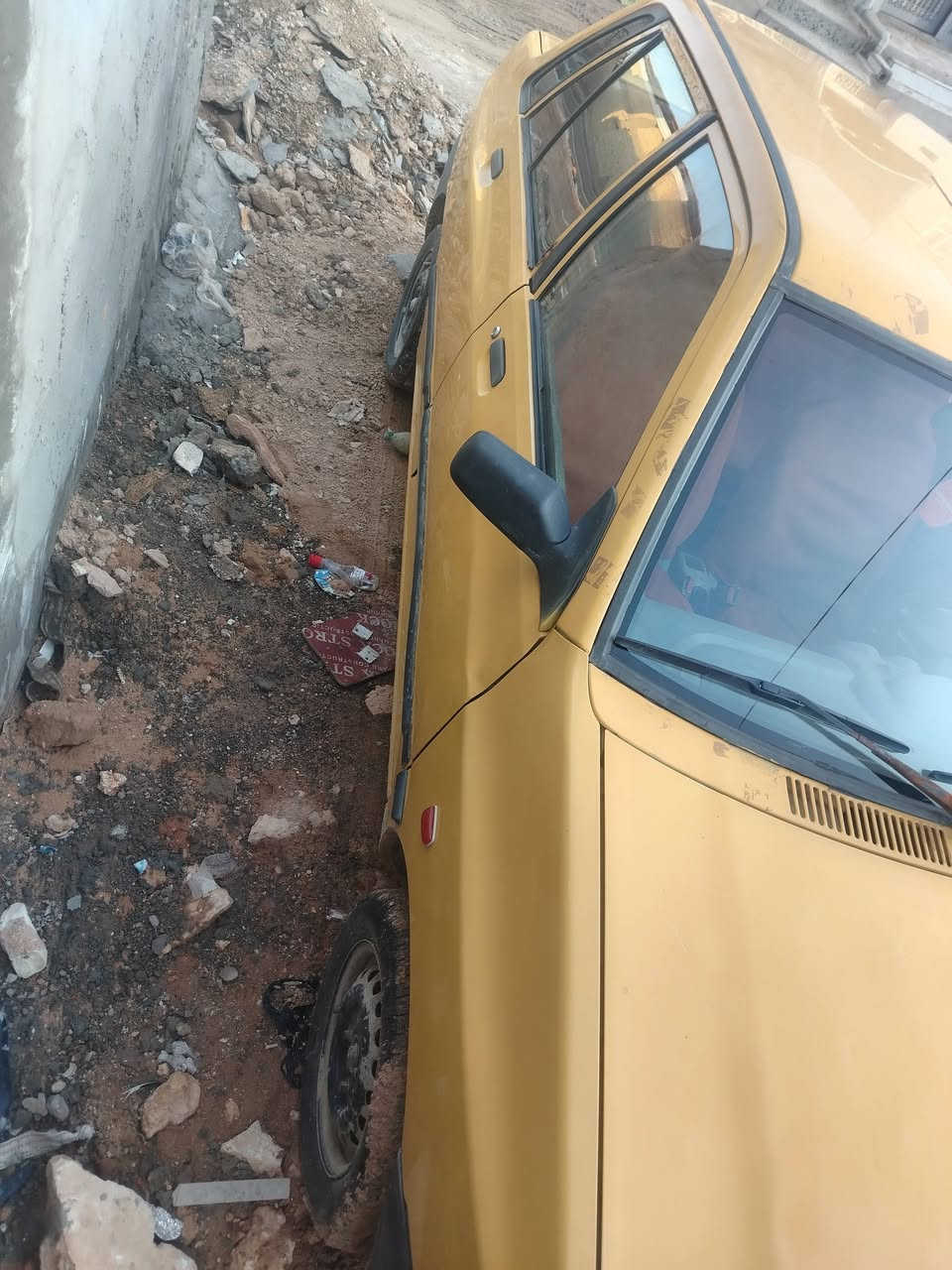 سلام عليكم سايبه للبيع 
موديل 2012 مكينه ناعمه

 سياره بسمي  رقم السياره مميز
رقم السياره كربلاء 
 حداديه حلوه كهربائيات كلها شغاله
تدفئه شغال السنويه لحد 1.6.2029

السعر 26 ورقه وبيها مجال لحك الجيه 
مكاني النجف الاشرف البراكيه

للاستفسار الاتصال على الرقم 👇 
*********** بي واتساب
