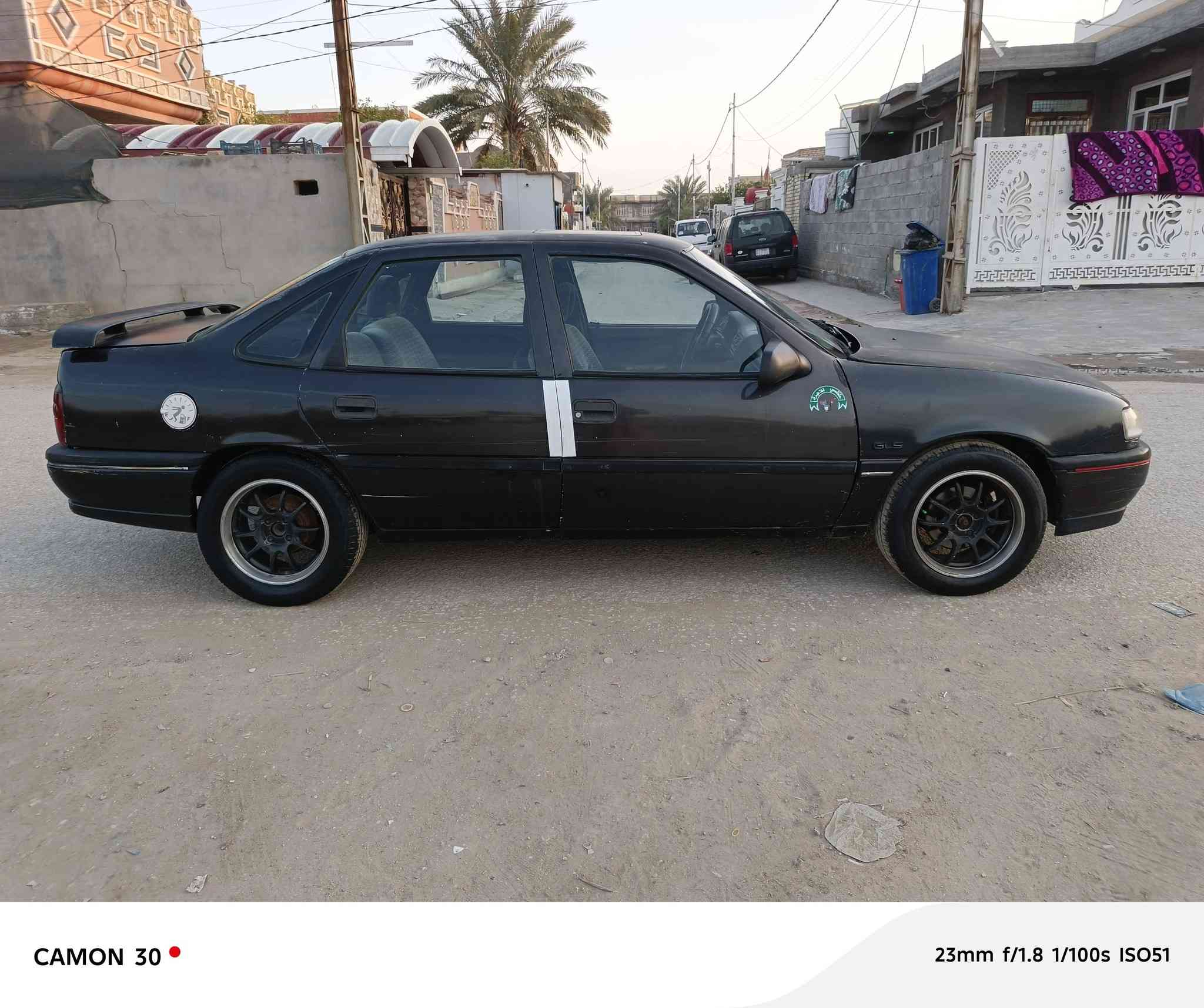 سلام وعليكم للبيع اوبل فكتره موديل ٩٣محرك 1800جديد كير عادي جديد كهربائيات شغاله صدر نضيف دوخله جدد ويل رياضي سياره جاهزه وحلوه رقم بغداد بسمي تحويل ثاني يوم سعر ٣٠مكاني بابل جبله ***********
