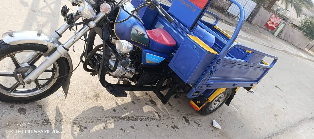 ستوتة للبيع موديل 21 اوراق اصولي 
الستوتة  مصبوغة حراري لون مطابق 
اسبيرهة ما نازل 
الستوتة حلوة وخير من اللة شغل وطلع للبصرة 
السعر خاص العنوان ديوانية
 الرجاء لحد يعلق ويقلد ابو خبرة الستوتة مال جناي كاملة من كلشي ***********
