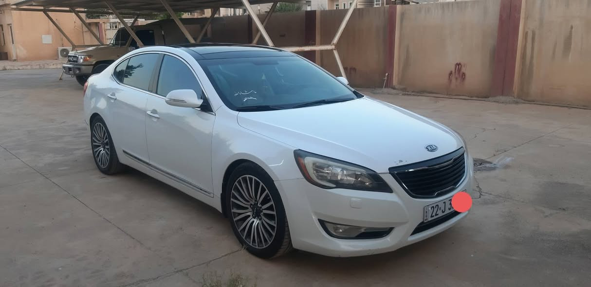 کیا کادنزا مه‌له‌کی 2011 فوول مواسه‌فات 
یه‌ک ده‌رگای سه‌کن،  چاملخی دوواوه لای سه‌کن یه‌ک بست ته‌نها په‌مپه (بێ ژووره‌وه)،
*********** أربيل, العراق
