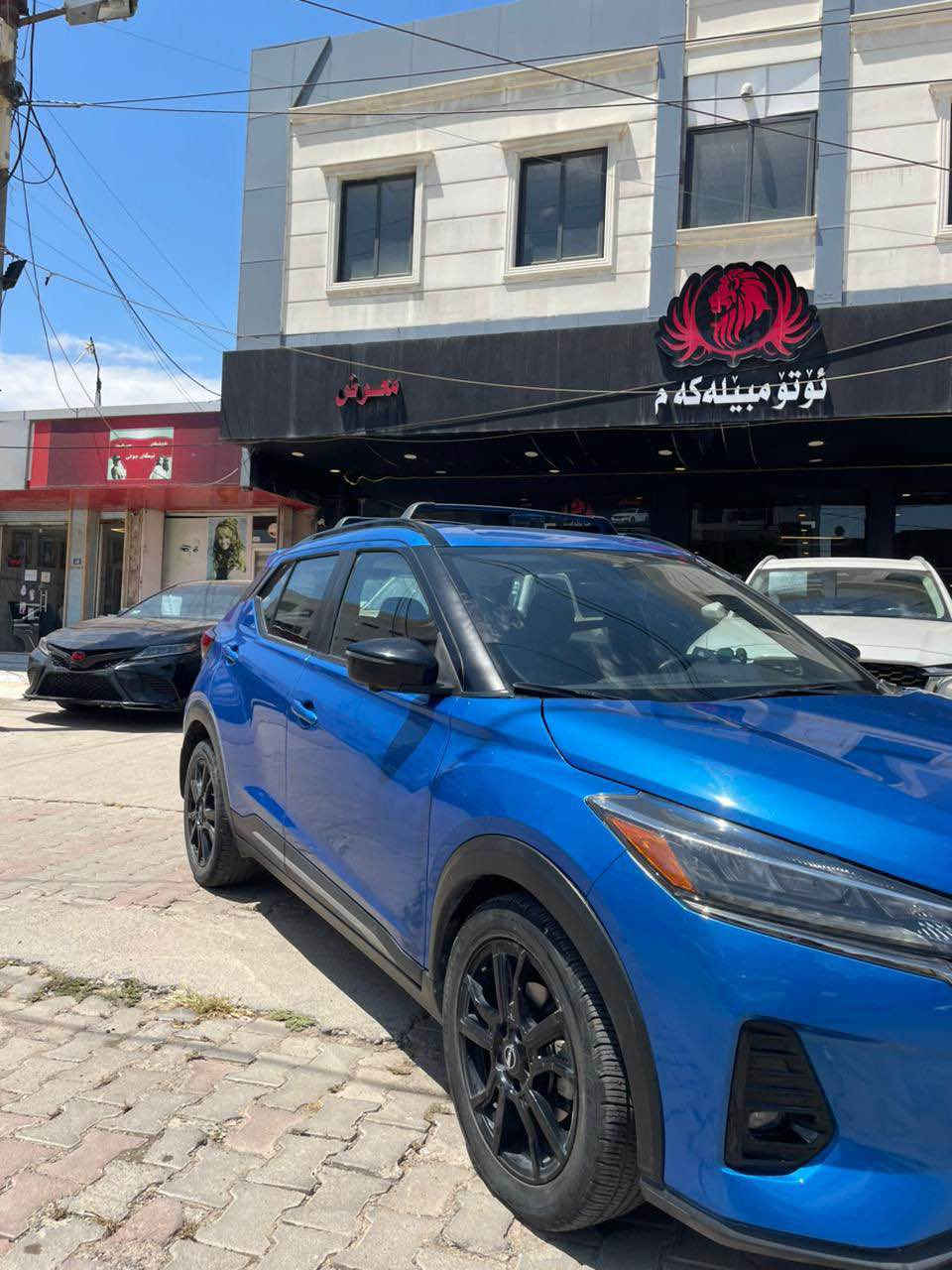Nissan kicks   2023  SR  
ئەمریکی  /
عام نیە بە عام دەفرۆشی 
بێ ناوگرتن ، بێ ئێڕباگ 
مەکینە / V4 کەپس 
ڕۆیشتن / ٨٥ هەزار کم 
ڕەقەم و سەنەوی نوێ 

گۆڕینە و فرۆشتن 
نرخ / ١٠٨ $

ژمارە بوباێل *********** أربيل, العراق
