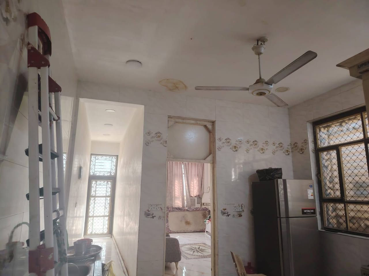 بيت للبيع مساحه 168متر، شارع 80 حله كربلاء قرب محطه الأضواء ثاني بيت عن الشارع 

ملاحظه/ البناء حديث،  البيت طابقين طابو زراعي  

الطابق الأول
غرفه نوم + استقبال + هول + مطبخ + مجمع صحيات

الطابق الثاني 
غرفه نوم + هول + مجمع صحيات

للأستفسار مراجعه مكتب القبه الذهبيه او الأتصال على الأرقام التاليه: 
***********
***********
