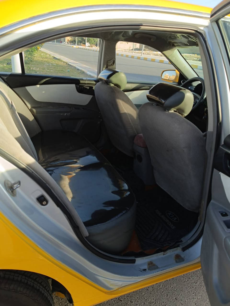 السلام عليكم اوبتيما 2008 للبيع خليجي  مكفوله من العيب الشرعي والاصوليات محرك جديد منظومه غاز كير 5نمر محرك 2000 شاشه كاميرا رقم بغداد مشروع وطني تحويل مكان ناصريه مركز السعر 88وبيها مجال للاستفسار اكثر ه‍.***********
