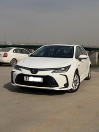 🚗 للبيع كورولا هايبرد 2023 خليجي  سيارة نظيفة جداً واستعمال قليل   داخ...