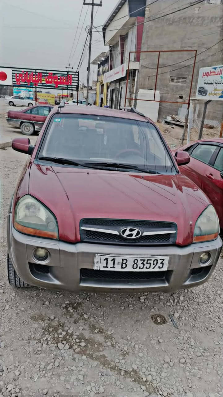 توسان 2009 محرك 2000 تبريد شغال داخلهة جلد قطعتين صبغ بدون معجون عنوان سيارة بابل سدة الهندية 
السعر 120 و بيها مجال 
***********
